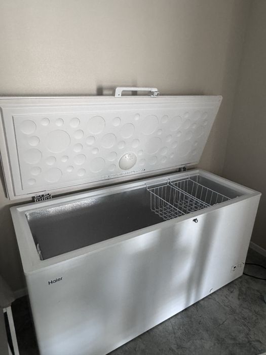 Морозильный ларь Haier HCE519R