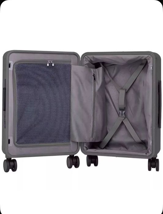 Чемодан новый - стильный