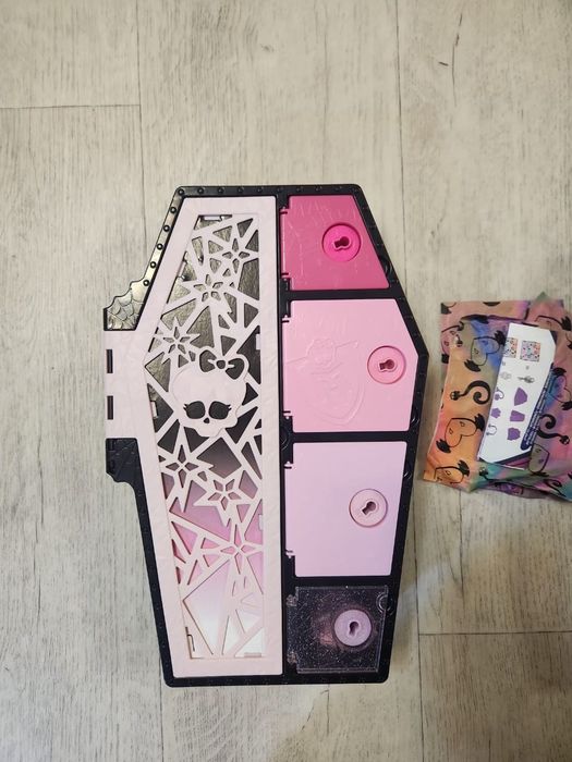 Кукла монстр хай