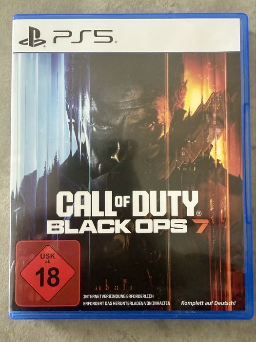 James Bond First Light + Call of Futy Black Ops 7