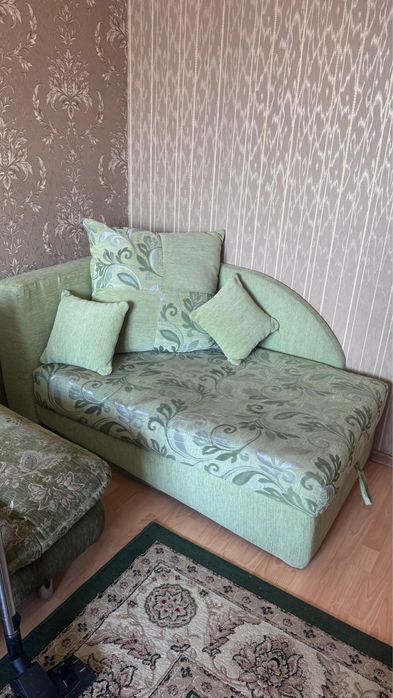 Продам диван раскладной