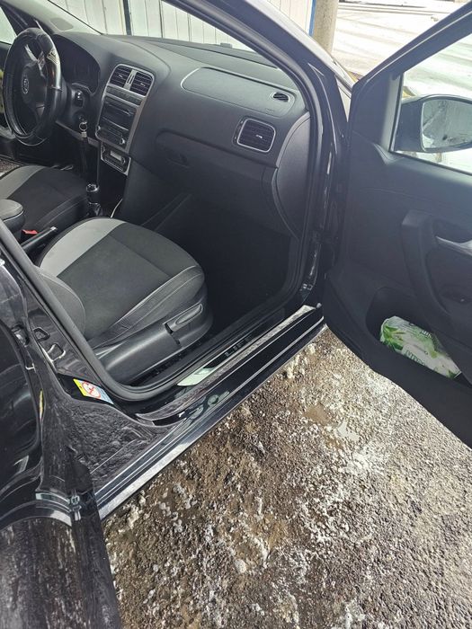 Vand Pollo 2014
Pret 5300 e,detalii la