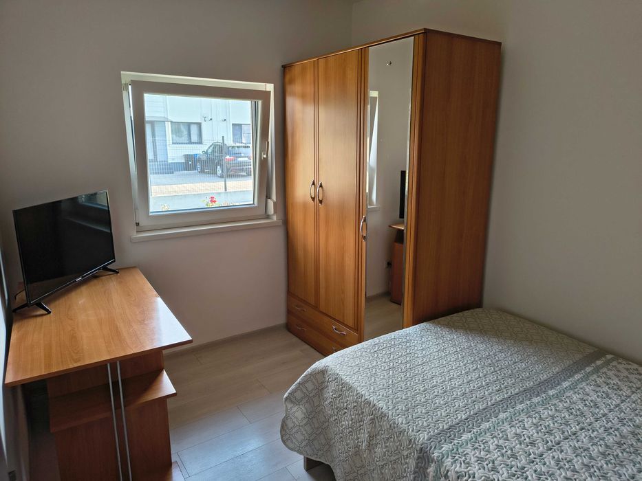 Casa de închiriat/ vânzare, 46 mp Lisaura