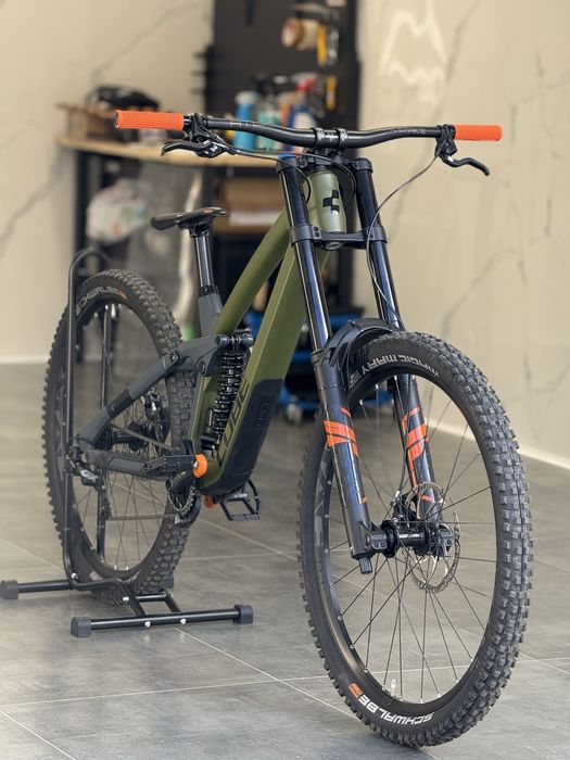 НОВ Велосипед за спускане Cube Two 15 HPC Carbon 29