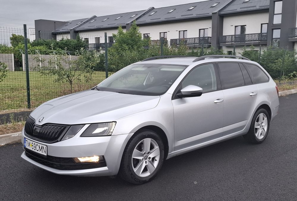 Skoda Octavia 3 Facelift 1.6 Diesel 116Cp Euro6 Klimatronic Distronic 2017