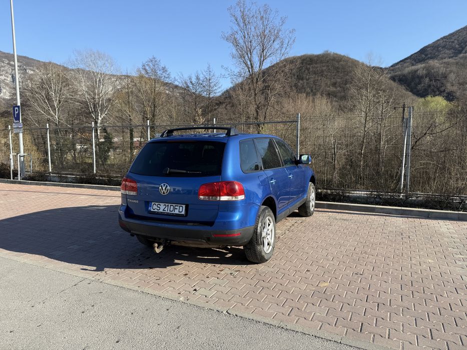 Vand touareg 2.5 tdi manual model rusia