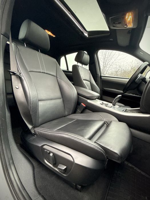 BMW X4 2.0d X-Drive M Pack Full LED Adaptive! Proprietar