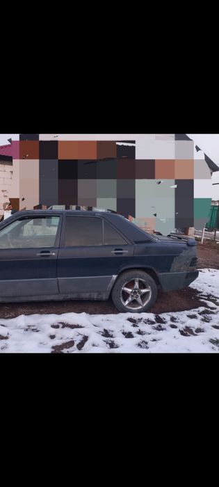 Мерседес 190 срочно продаётся