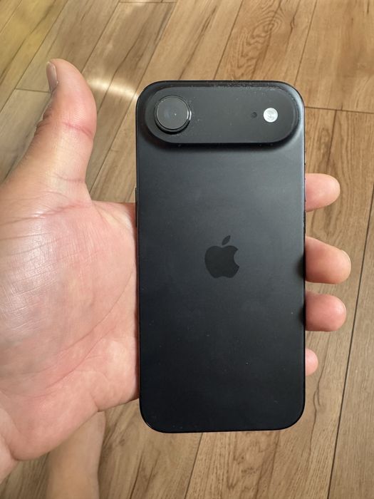 Продам Iphone Air 256GB