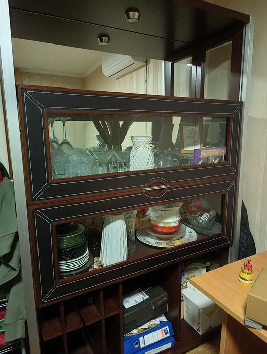 Шкаф для посуды/сервант и не только