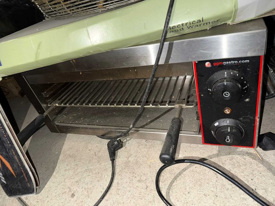 Toaster profesional inox GGM Gastro, tip salamandră electrică