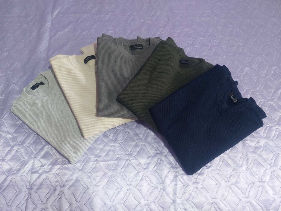 Мъжки пуловери на Zara.