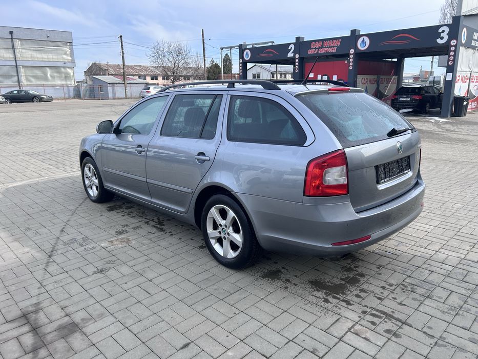 Vand Skoda Octavia 2 facelift 2012 1.6 tdi / DSG