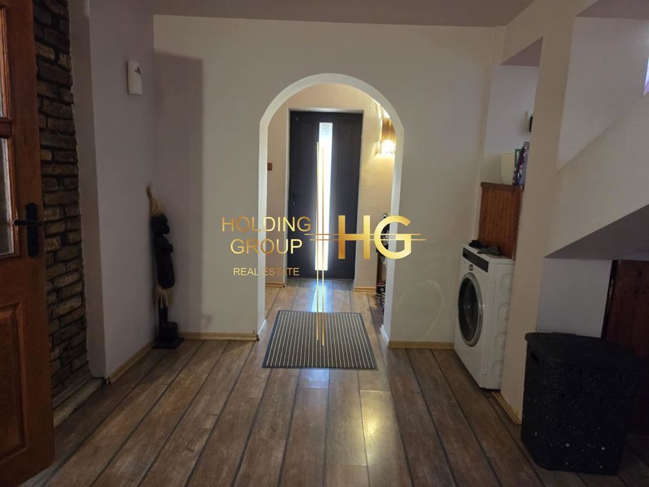 Продава се Къща в с. Звездица, Област Варна - 226 кв.м за 2102 €/кв.м - Снимка #10