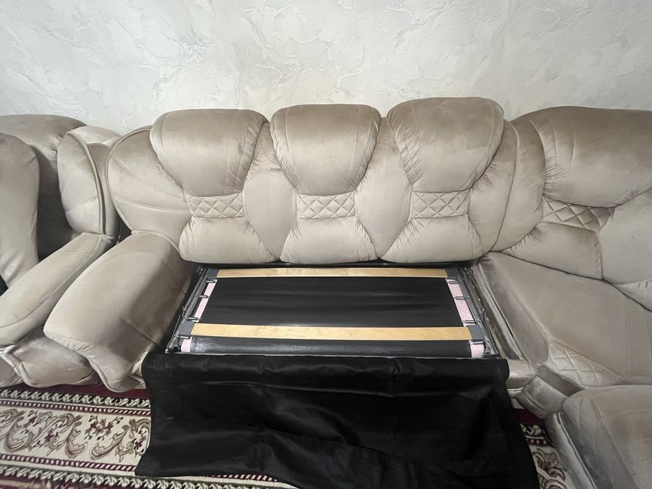Продам диван, в отличном состоянии, СРОЧНО