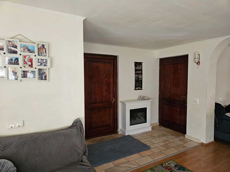 Ofer Închiriere apartament in vila