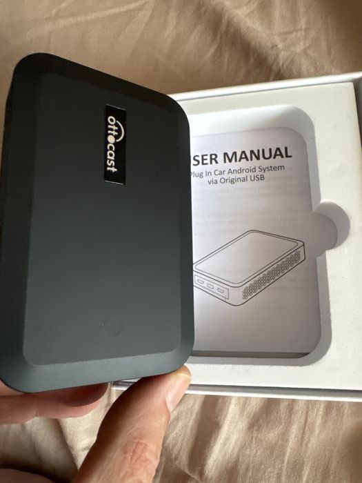 Ottocast AI Box Wireless CarPlay Android Auto Netflix Youtube SIM 4G