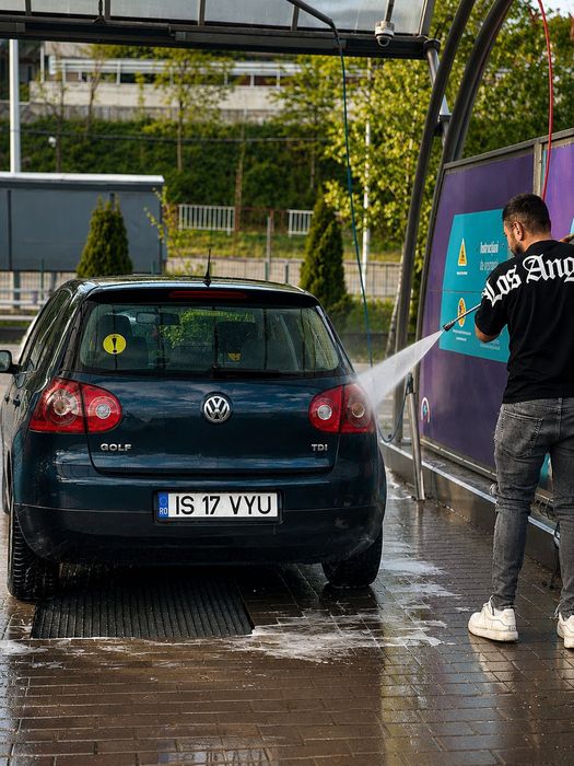 VOLKSWAGEN Golf 2005 — imagine 3