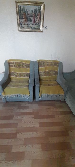 Диван книжка и два кресла