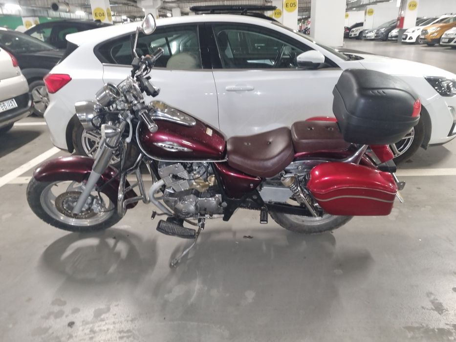 Motocileta Jinlun 125