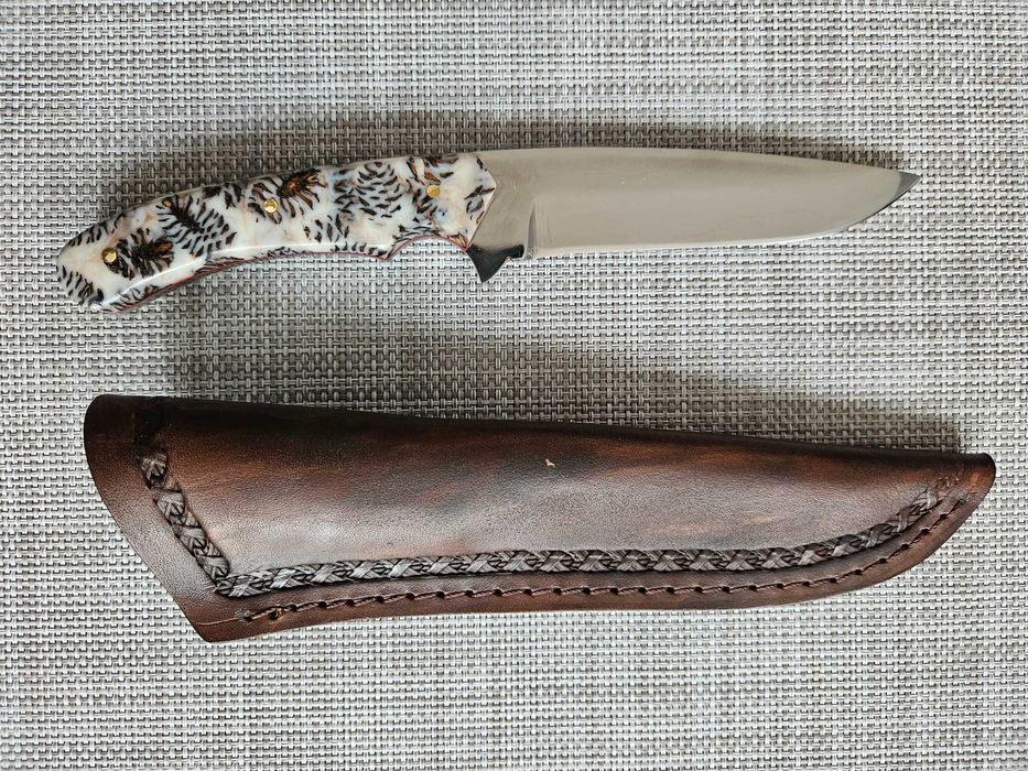 Ръчно изработен нож