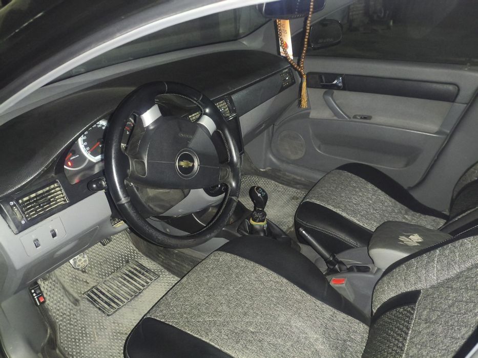 Lasetti optra  2006 metan gaz 2022