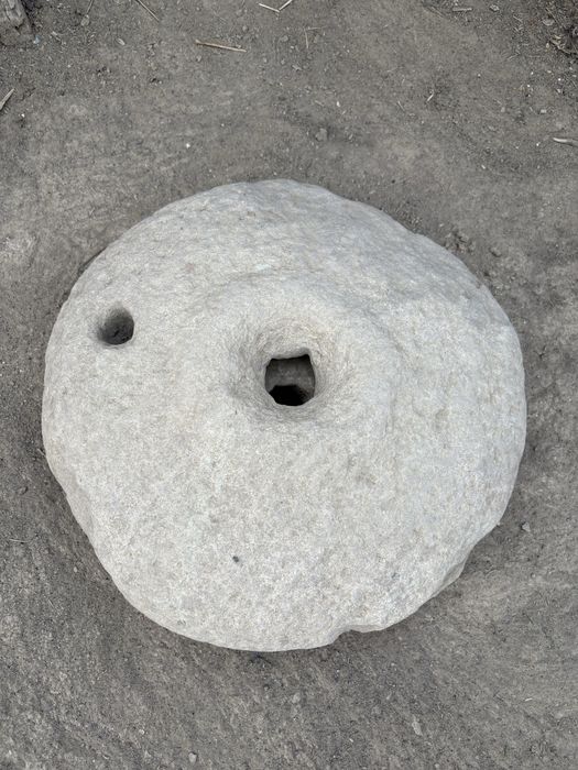 Қол диірмені. Келі. Антиквариат.