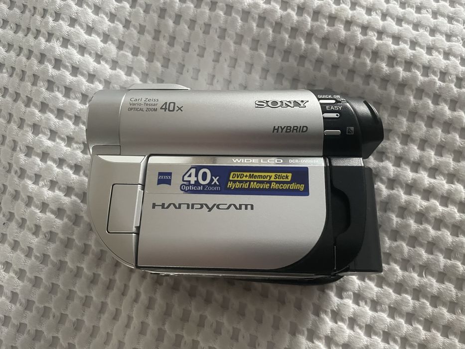 Видеокамера Sony