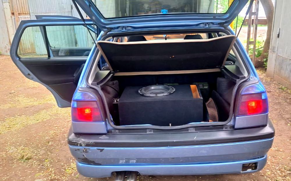 Продаю Volkswagen Golf 3