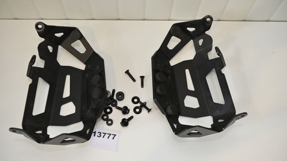 Protectie Cilindrii Stanga Dreapta SW Motech BMW RNineT R Nine T 2017