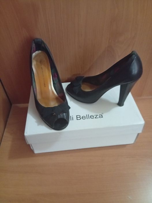 Женская обувь . Размер 37