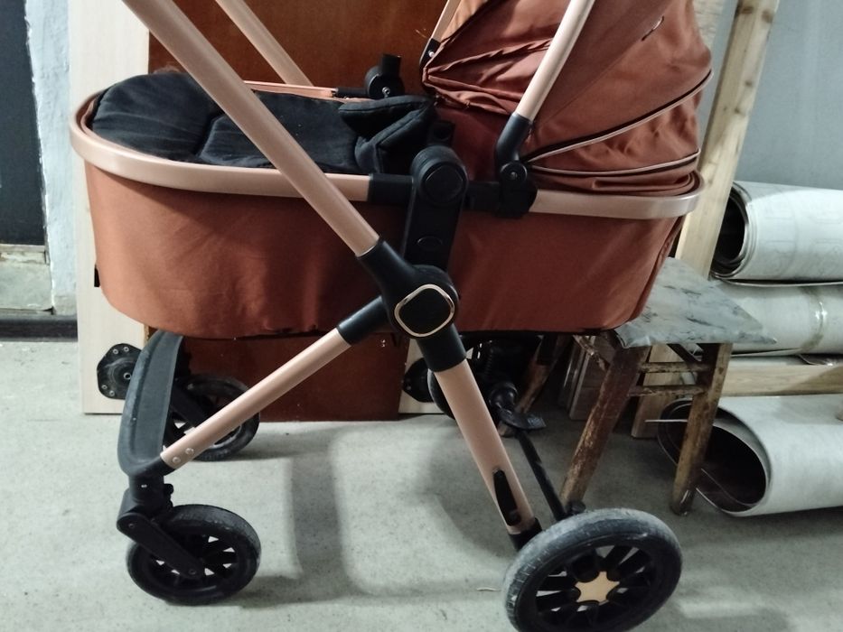 Продам коляску бу