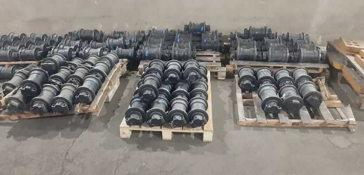 Запчасти на экскаватор