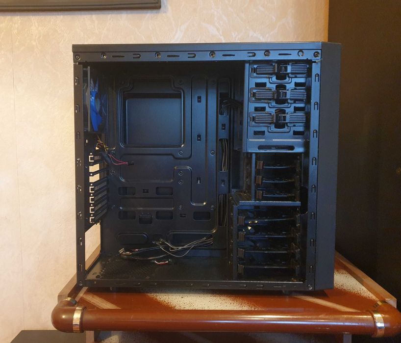 Компютърна кутия Deepcool TESSERACT BF