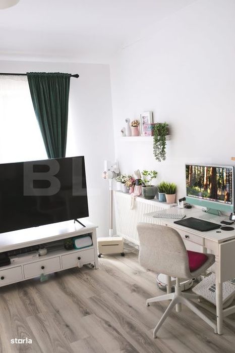 Apartament de vanzare, 67 mp, semidecomandat, parcare, zona Eroilor