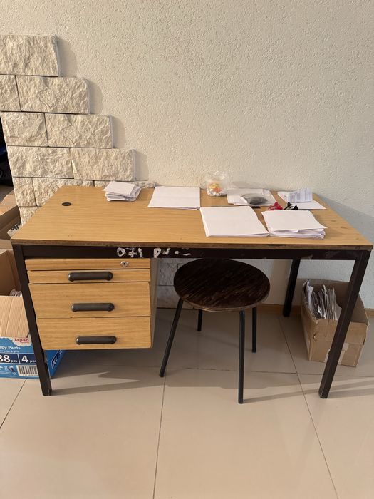 Столы б/у не дорого