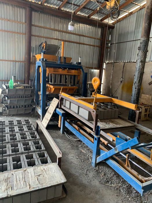 Продам оборудование для производства пескоблоков