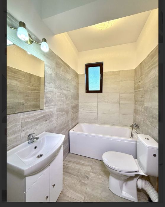 Inchiriez Garsoniera in Militari Residence !