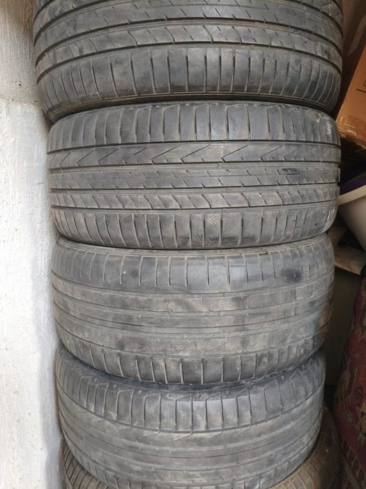 Продам комплект летних шин.