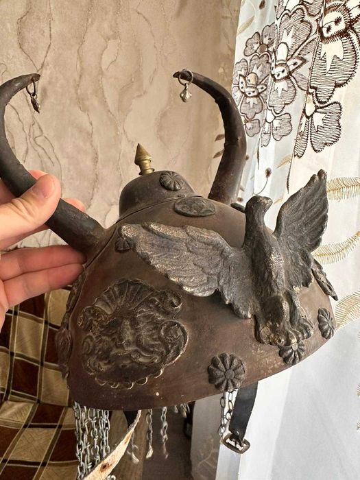 Продается Старинный Шлем