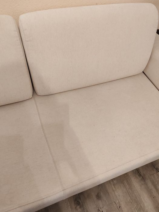 Диван от естествено дърво