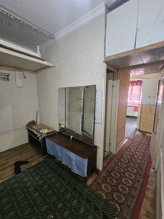 1ХОНАЛИ квартира ижарага берилади Урология йонида