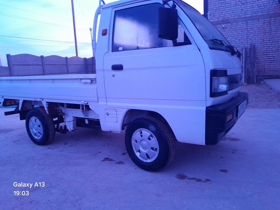 Лабо 2017 сотилади