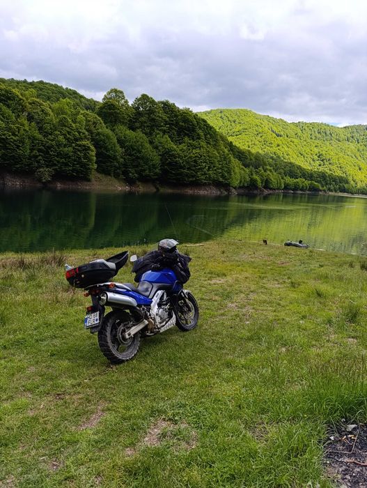 Vând Suzuki V-strom 650 2004