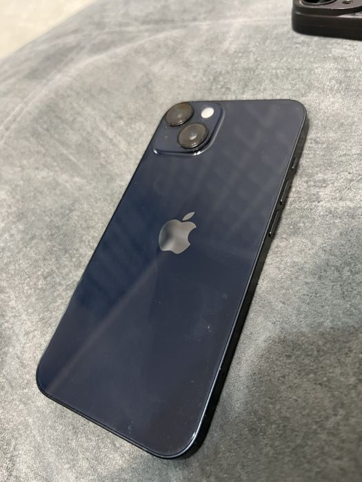 Продам Iphone 14