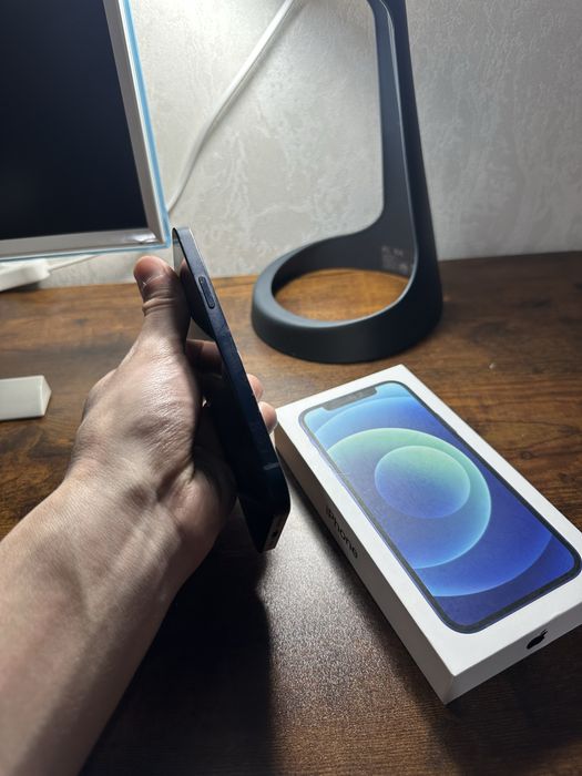 Iphone 12 (128 gb) без ремонта айфон