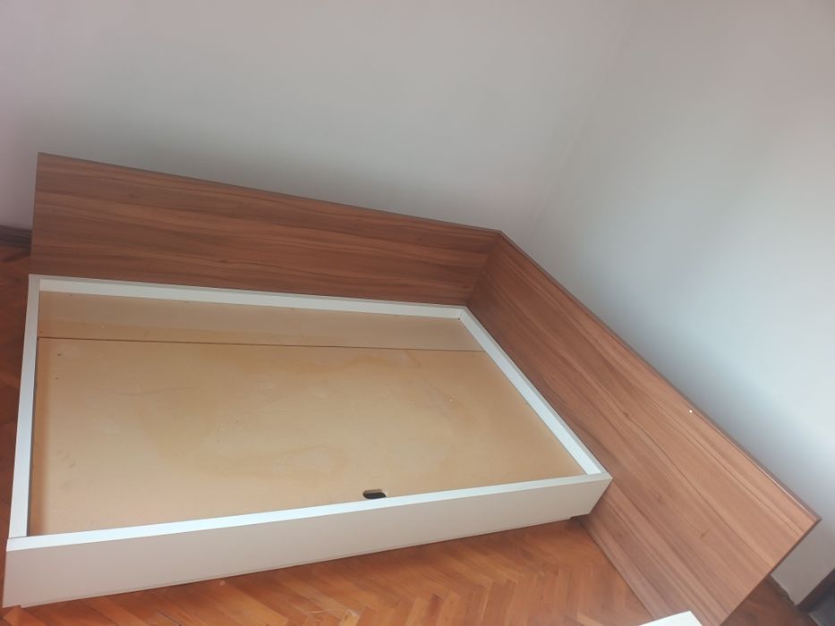 Pat 120/200 cu ladă depozitare.