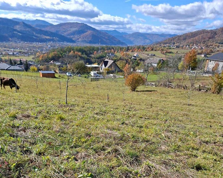 Se vând parcele de teren intravilan în Piatra Neamț, zona Bistrița