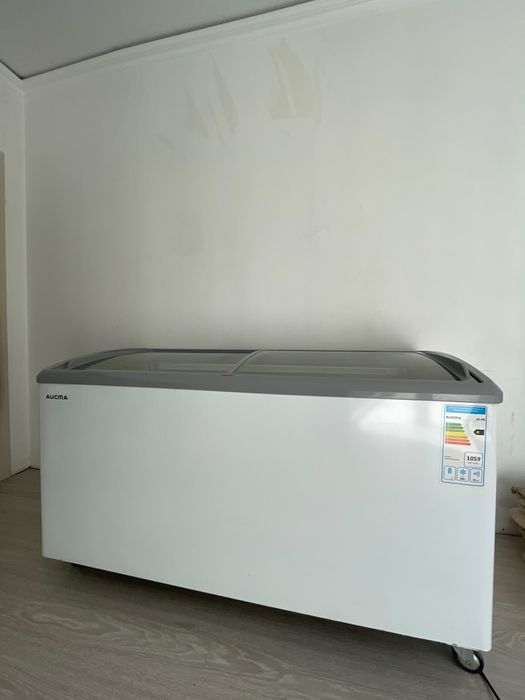 Морозильник витринный 540л