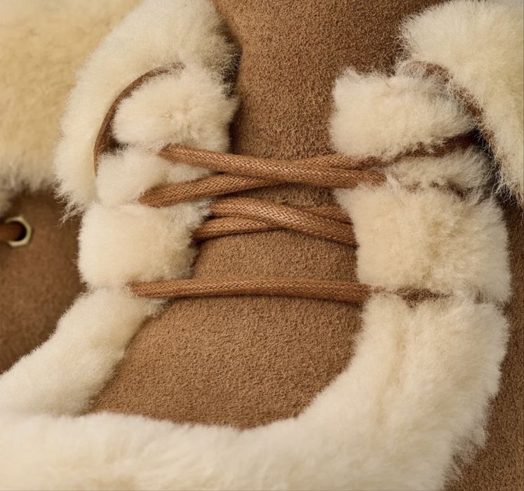 Продавам боти ugg